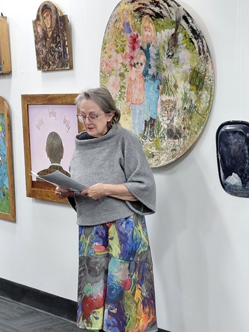 Helen giving artist talk1